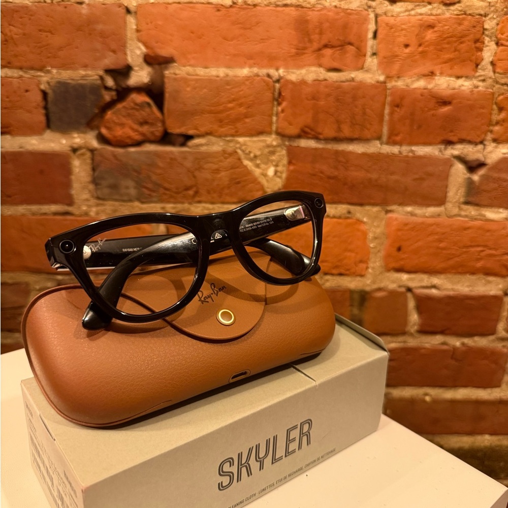 Ray-Ban Black Rectangular Glasses